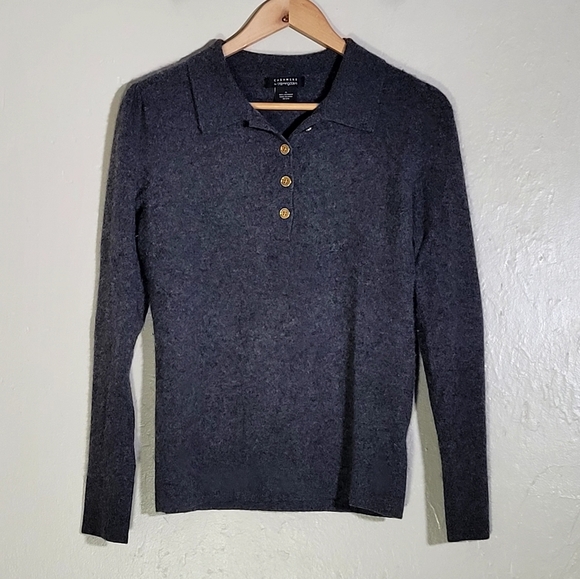 Cashmere Bloomingdale's Sweater - Picture 1 of 4